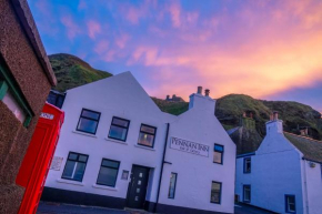 Pennan Inn BnB &Gallery